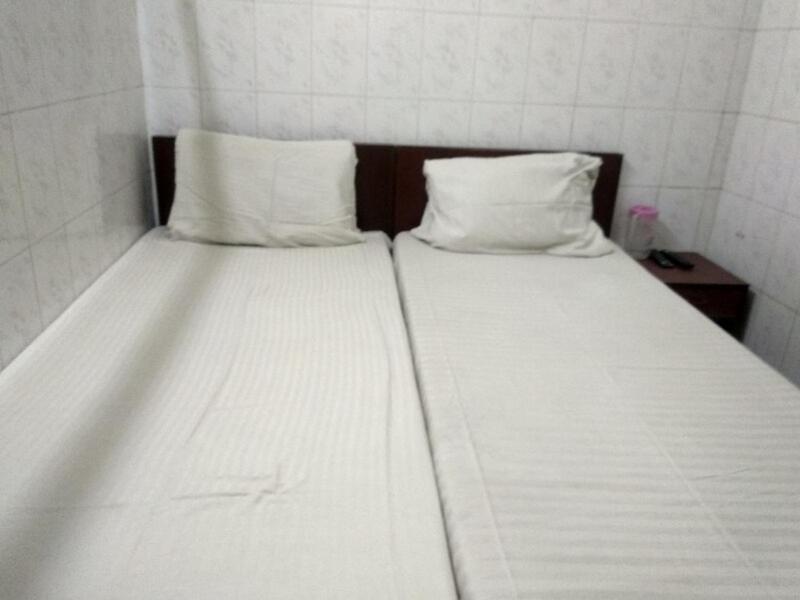Hôtel SPOT ON 80584 Pudur Lucky Mansion à Chennai Extérieur photo